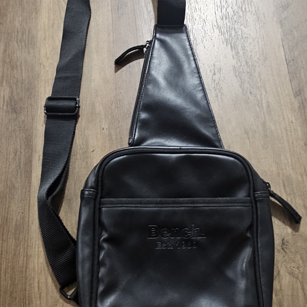 Bench Men's Black Belt Bag